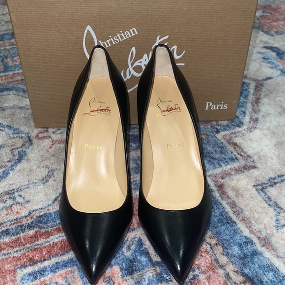 SOLD❗️NEW $795 LOUBOUTIN HEELS❗️ - Picture 5 of 10